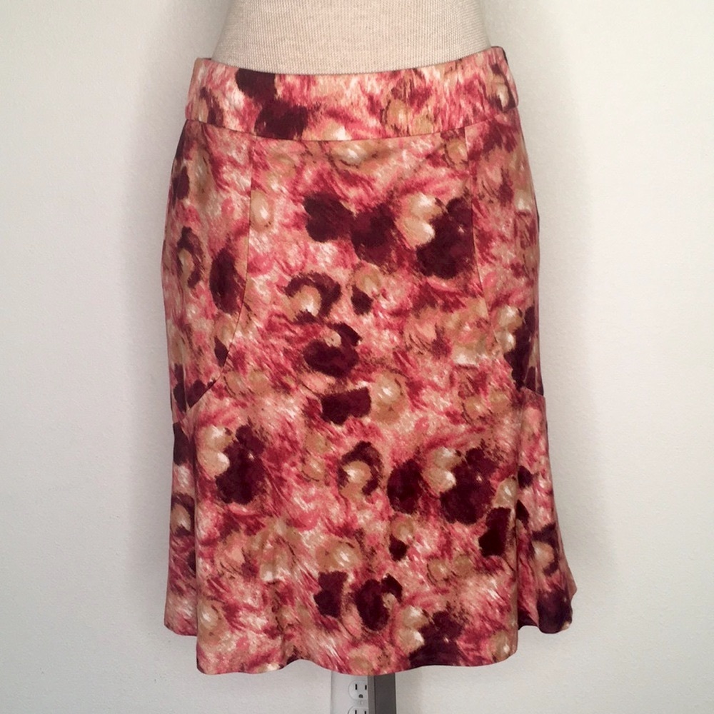 Ann Taylor Skirt 2 Women’s Pencil Flare Hem Floral Pink Red